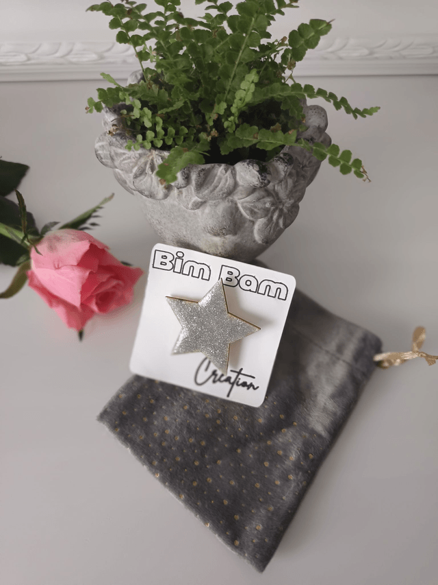 Broche "Etoile moyenne" - Argent